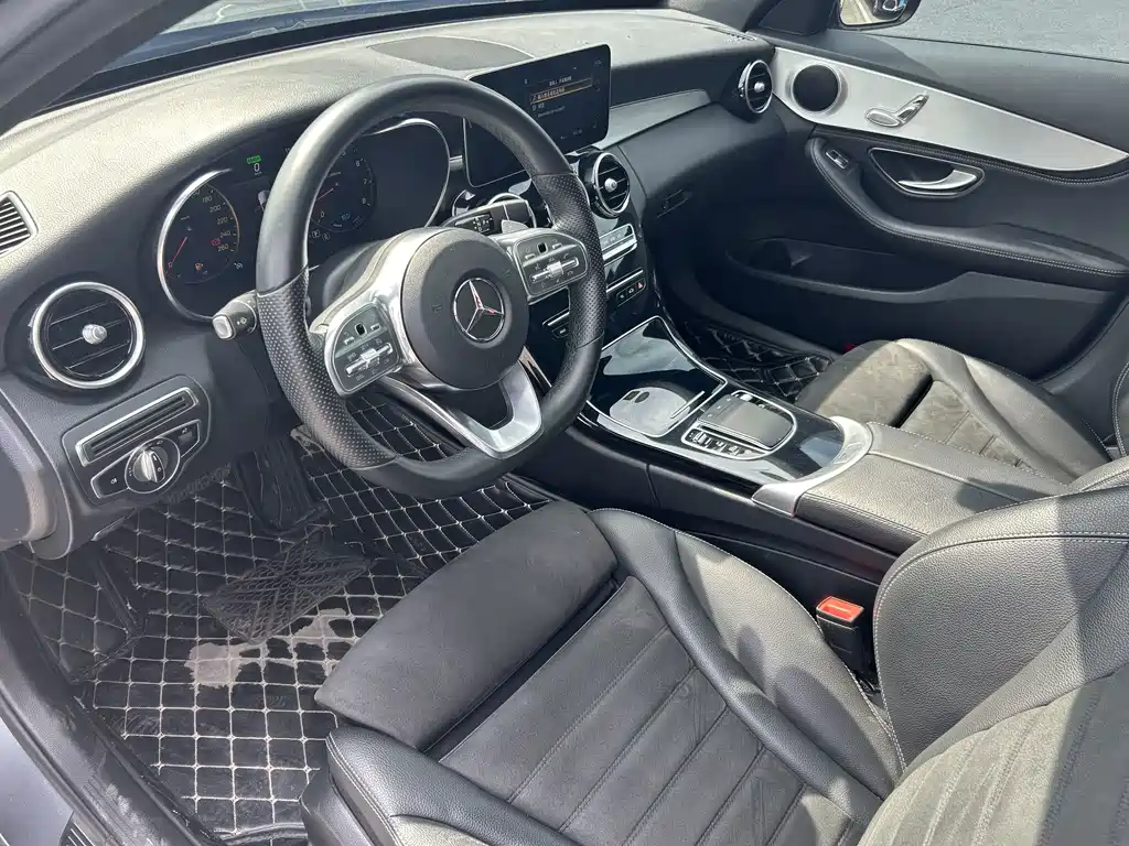 Mercedes-Benz C-Class 2019