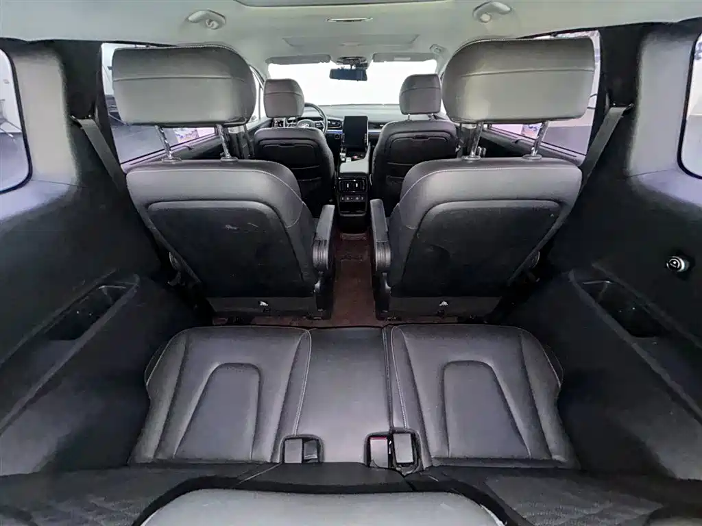 Hyundai Custo 2023 — фото 11
