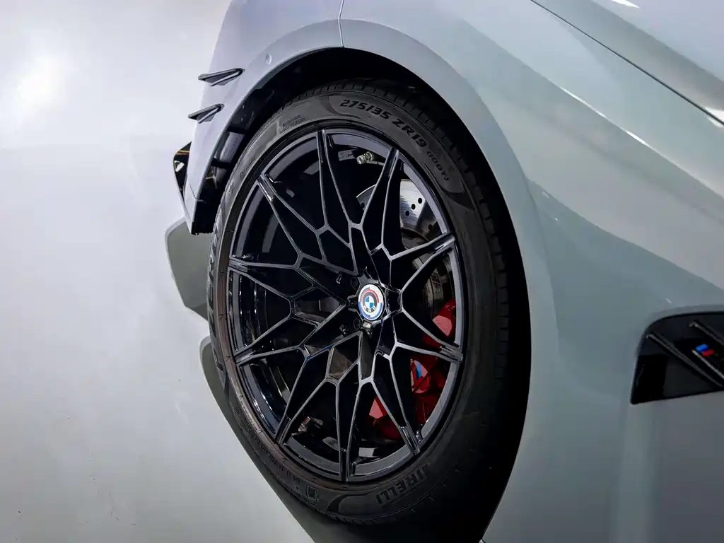 BMW M4 2023 — фото 6