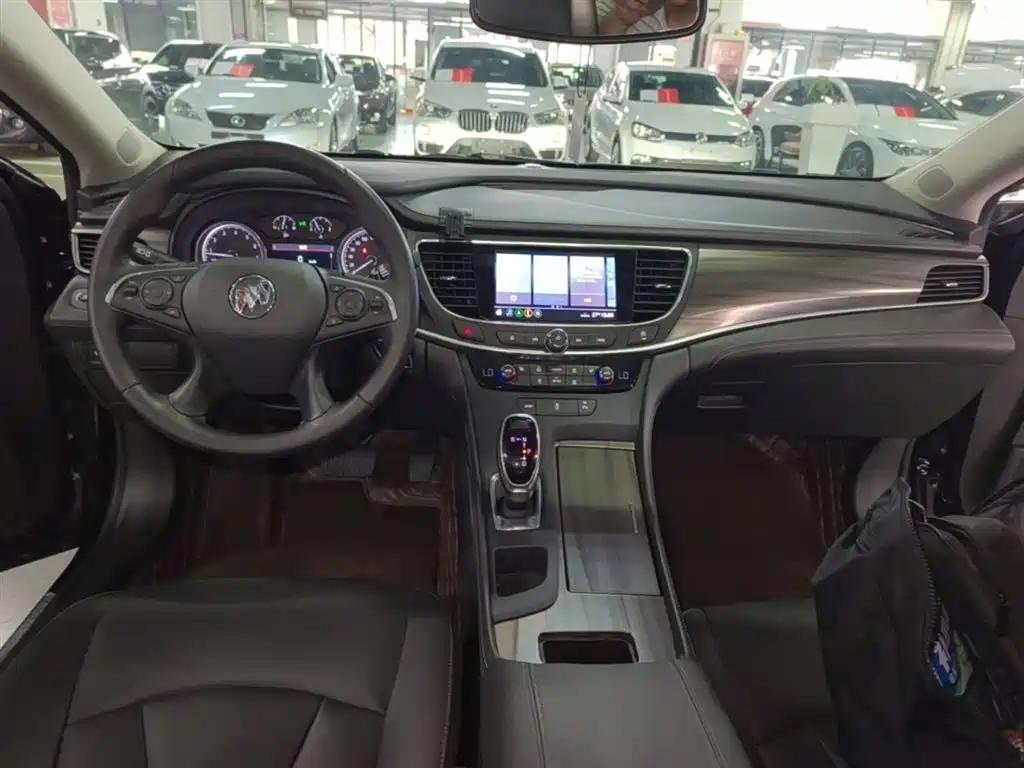 Buick LaCrosse 2023 — фото 10