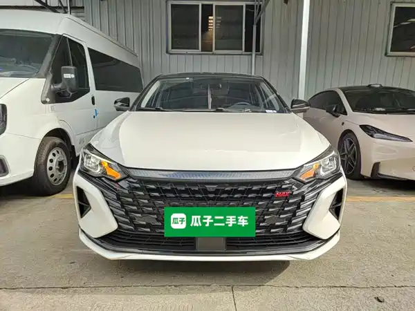 Dongfeng Yixuan MAX 2022