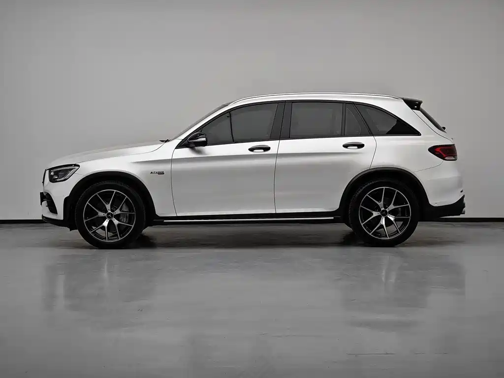 Mercedes-Benz GLC AMG 2020 — фото 17