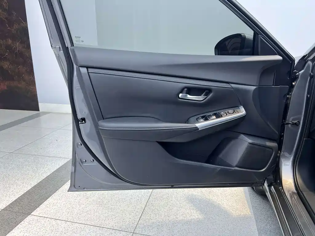 Nissan Sylphy 2024 — фото 10
