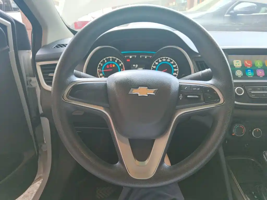 Chevrolet Cavalier 2018 — фото 11