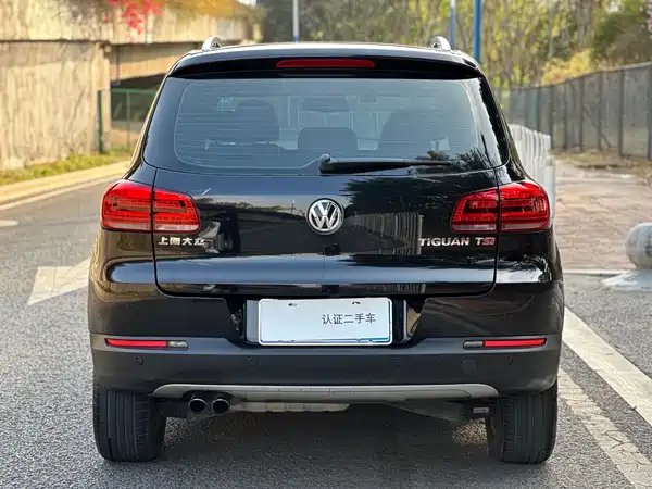 Volkswagen Tiguan 2015