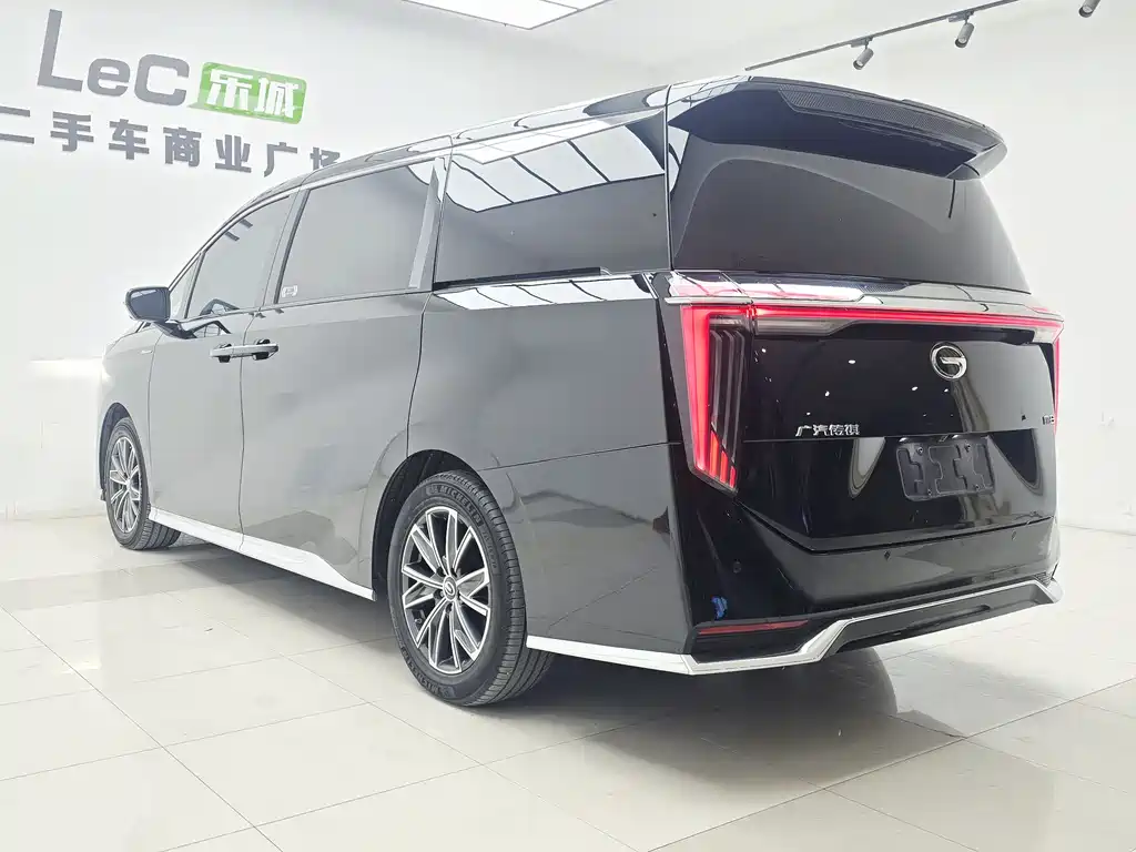 GAC Motor Trumpchi M8 2023 — фото 5