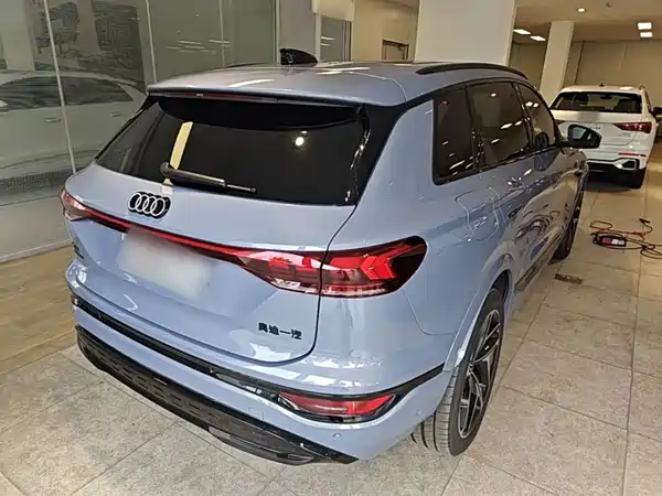 Audi Q6L E-Tron 2026
