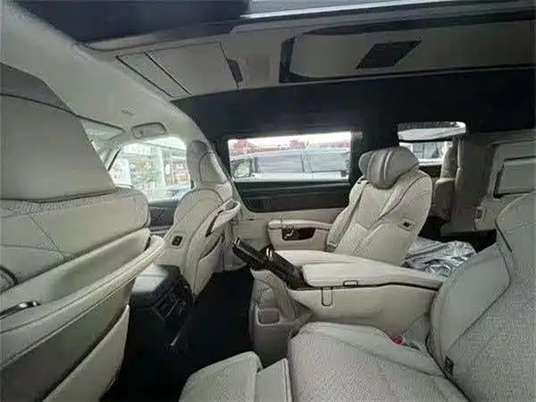 Toyota Alphard 2024