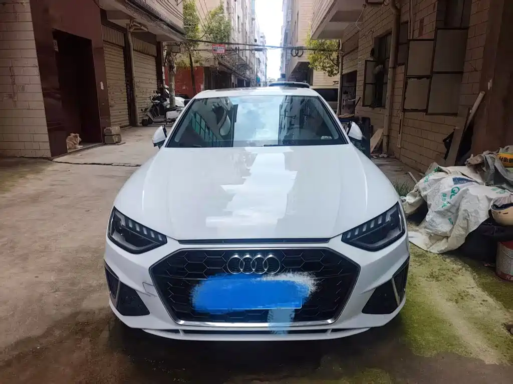 Audi A4L 2020