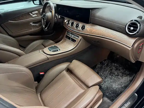 Mercedes-Benz E-Class 2023
