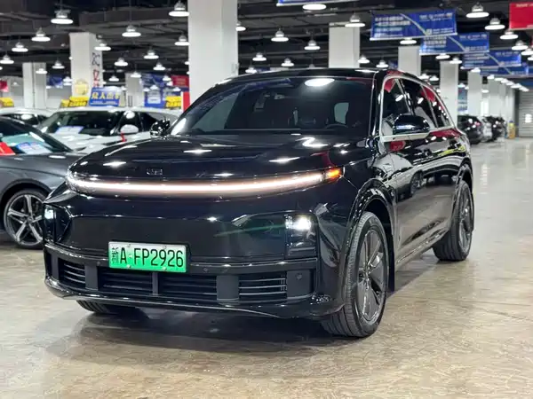 Li Auto L7 2025