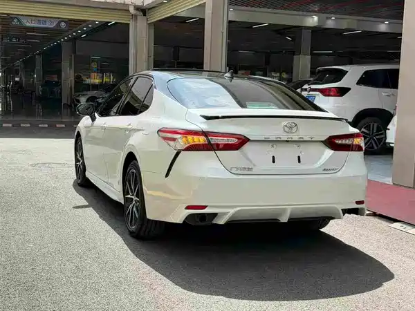 Toyota Camry 2022
