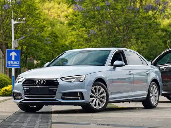 Audi A4L 2019