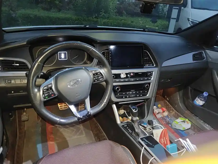 Hyundai Sonata 2015 — фото 12