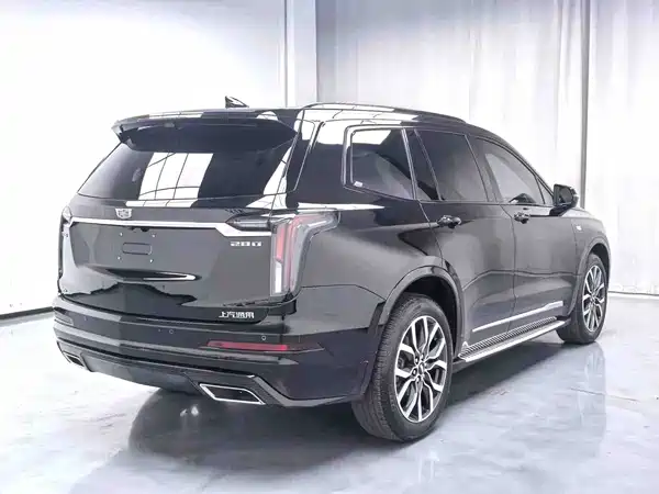 Cadillac XT6 2021
