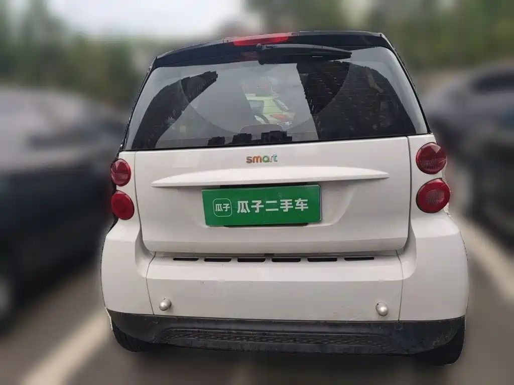 smart Fortwo 2015 — фото 4
