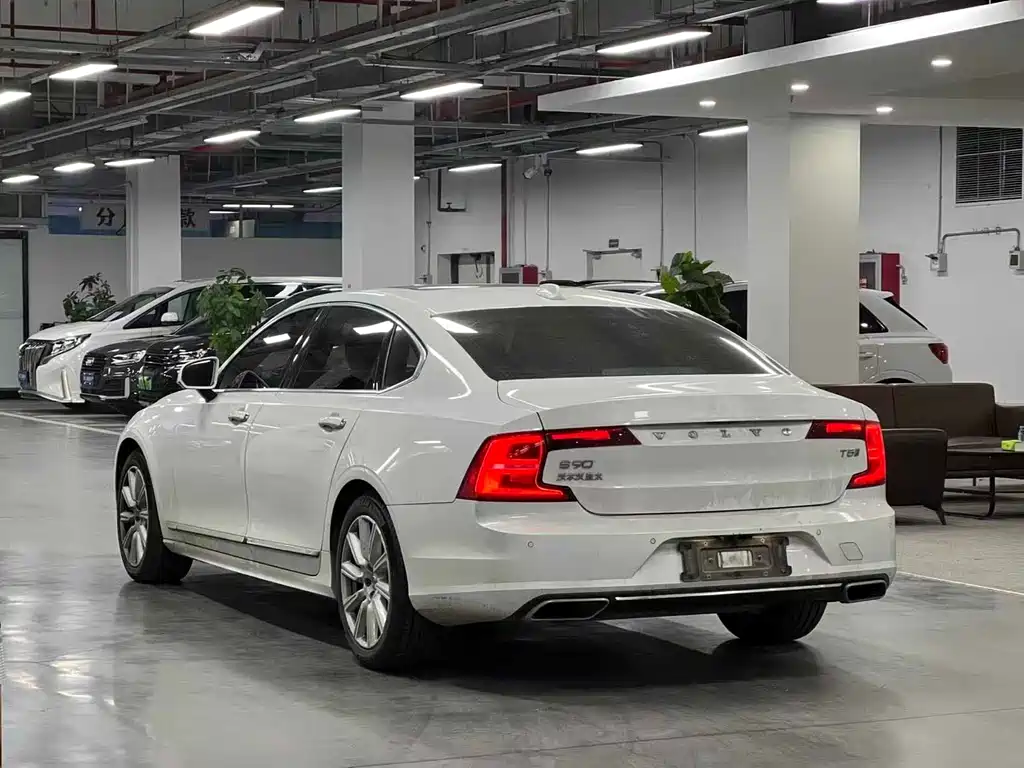Volvo S90 2020 — фото 4