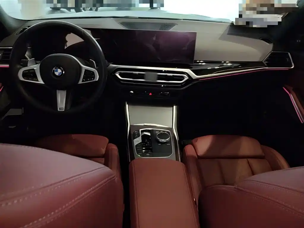 BMW 3 Series 2024 — фото 10