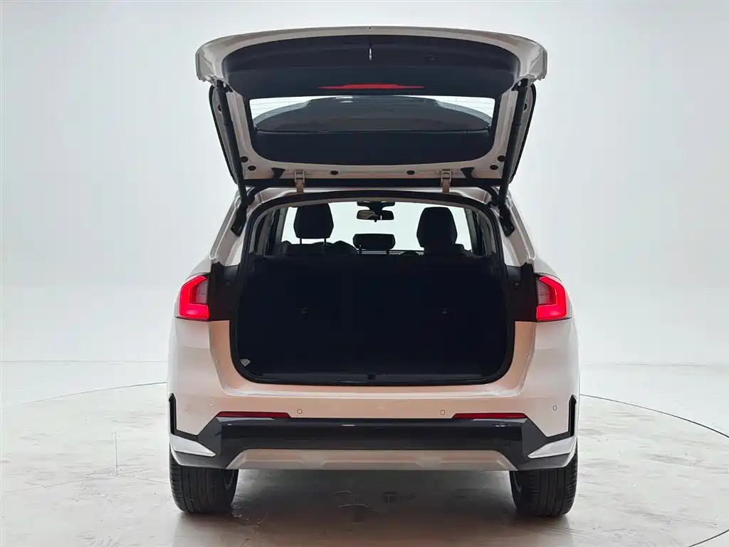 BMW X1 2023 — фото 8