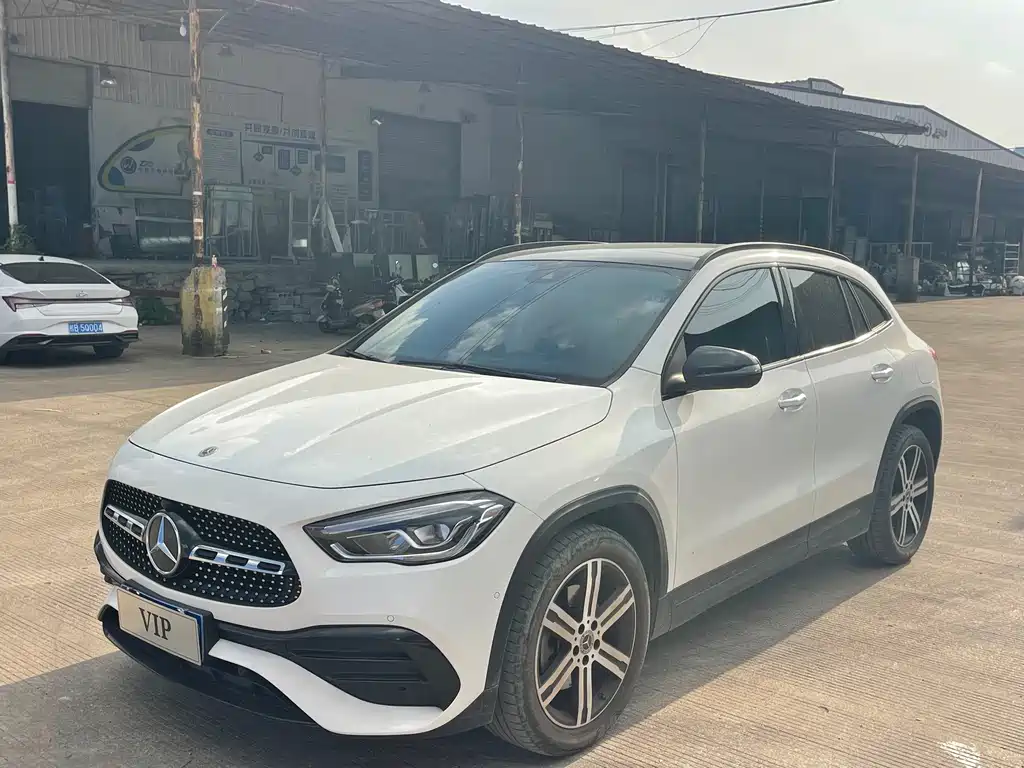 Mercedes-Benz GLA 2022