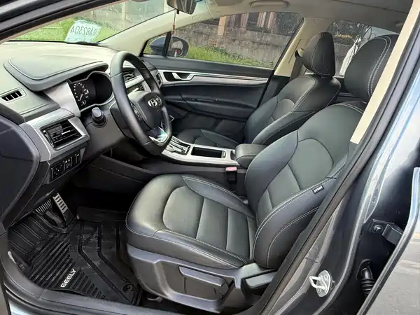 Geely Emgrand GS 2019