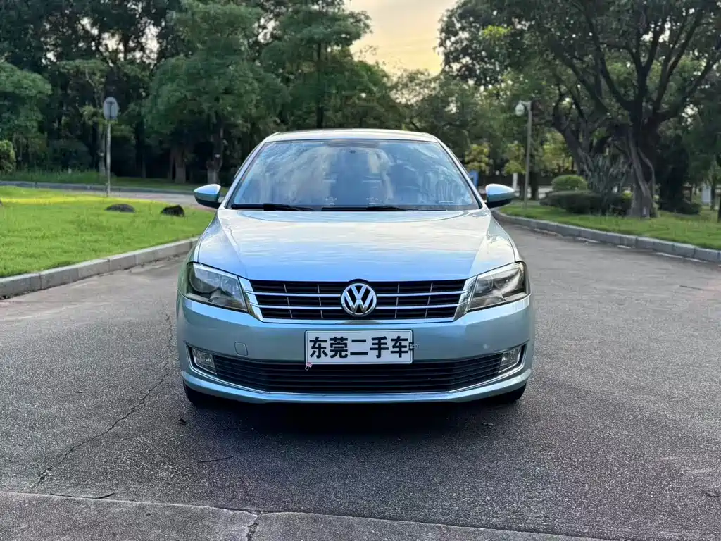 Volkswagen Lavida 2014