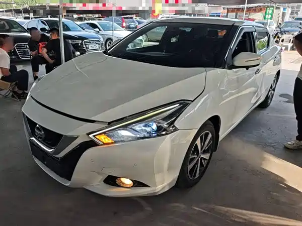 Nissan Bluebird 2016