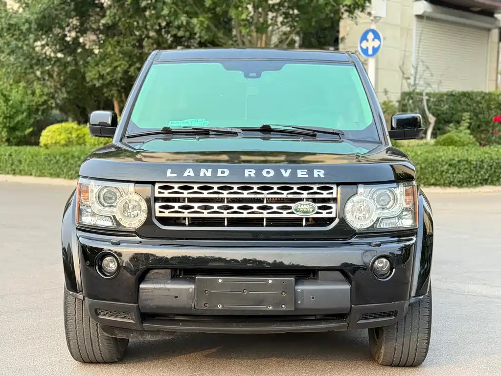 Land Rover Discovery 2010 — фото 2