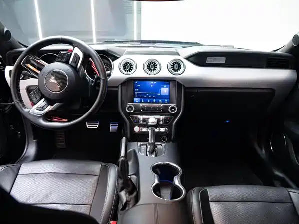 Ford Mustang 2015