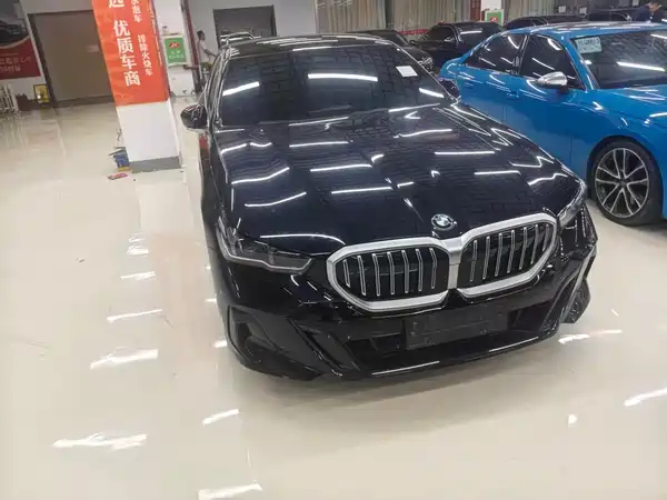 BMW 5 Series 2024