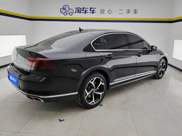 Volkswagen Magotan 2024