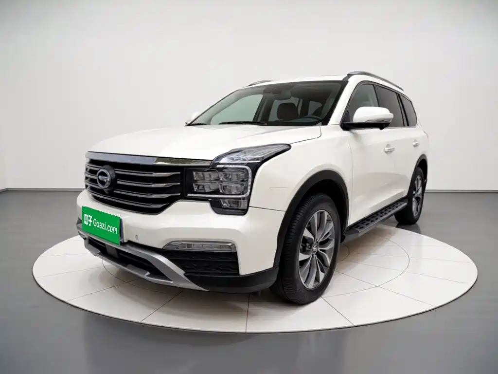 GAC Trumpchi GS8 2017 — фото 2