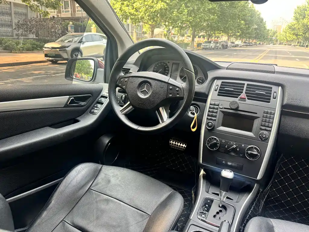 Mercedes-Benz B-Class 2012 — фото 13