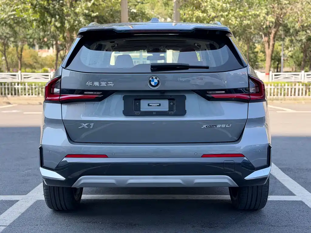 BMW X1 2023