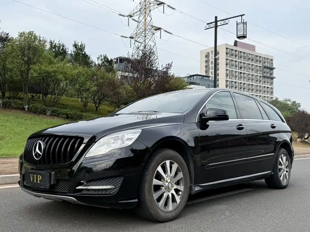 Mercedes-Benz R-Class 2013 — фото 1