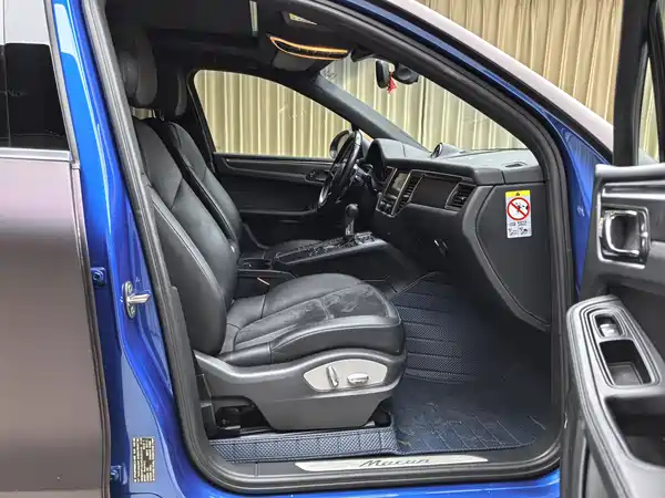 Porsche Macan 2016