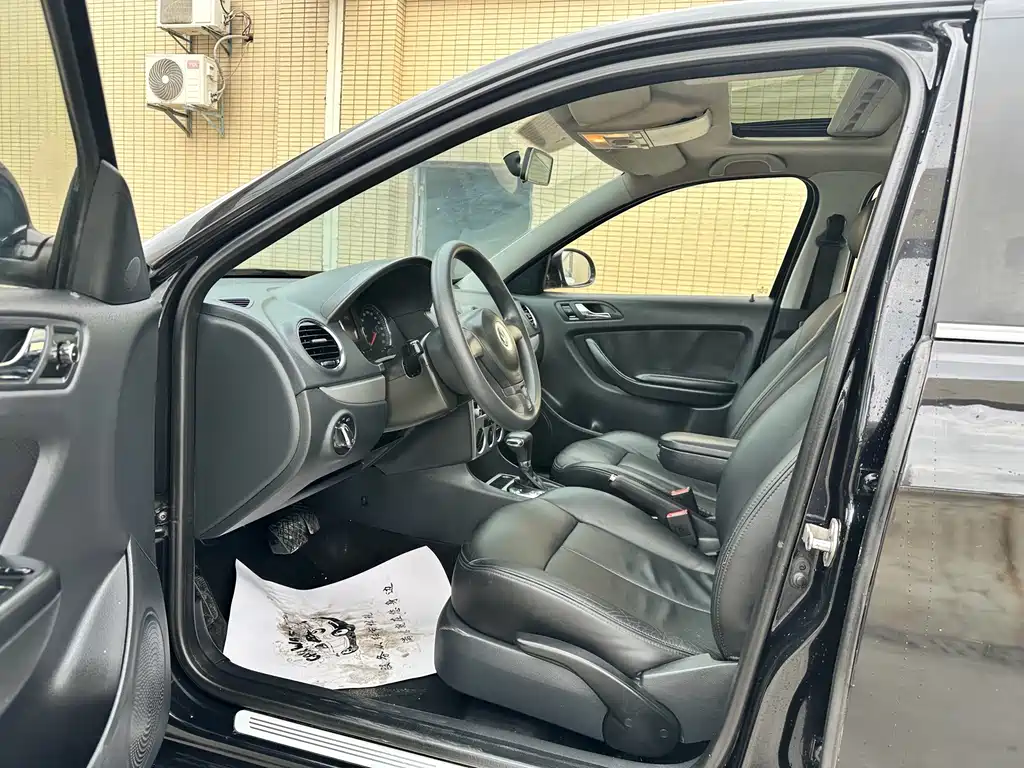 Volkswagen Lavida 2012