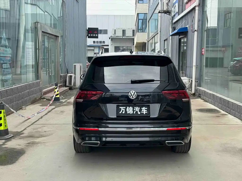 Volkswagen Tiguan L 2019