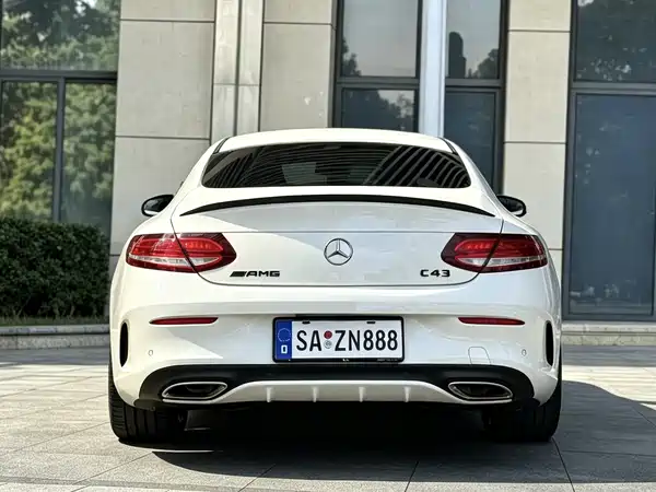 Mercedes-Benz C-Class 2018