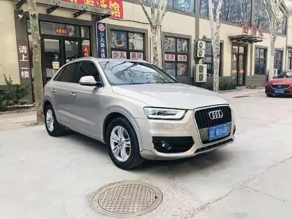 Audi Q3 2015