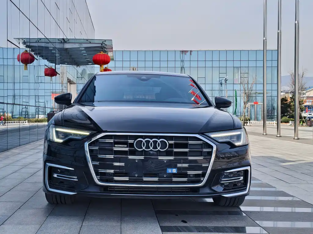 Audi A6L 2023 — фото 1