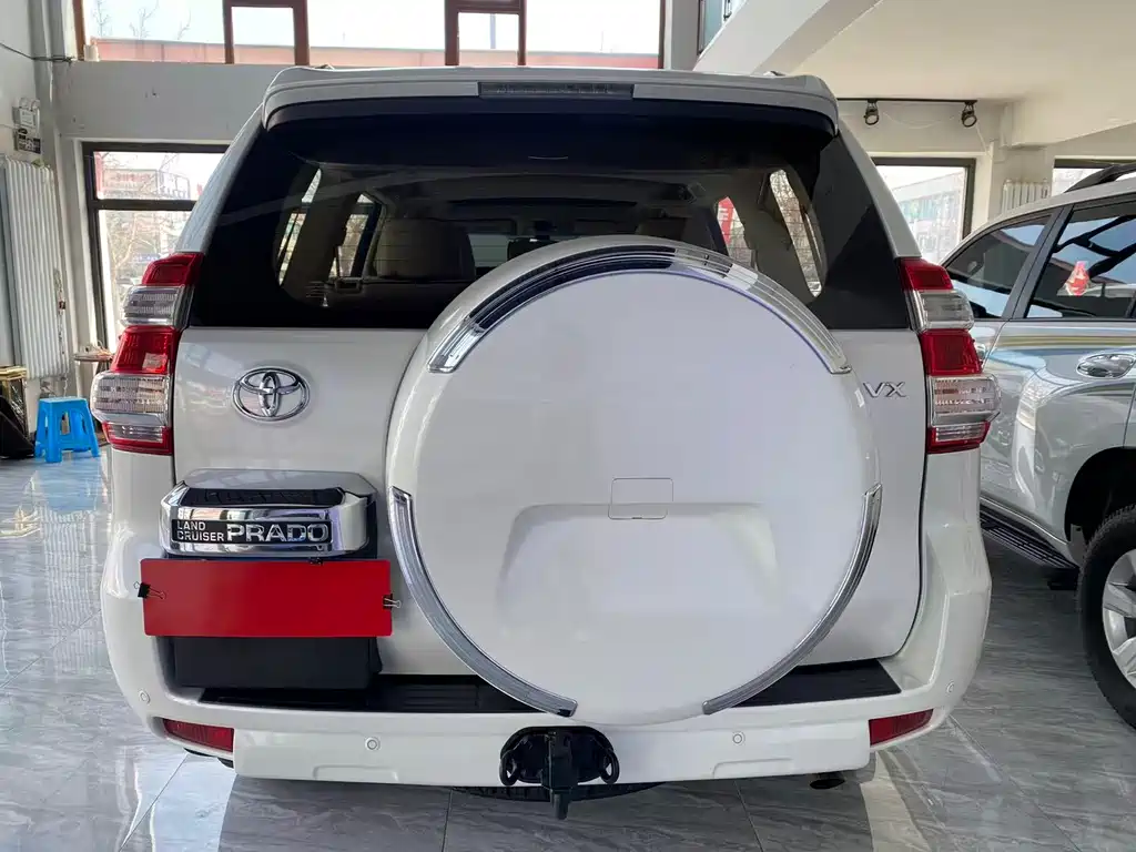 Toyota Prado 2018 — фото 4