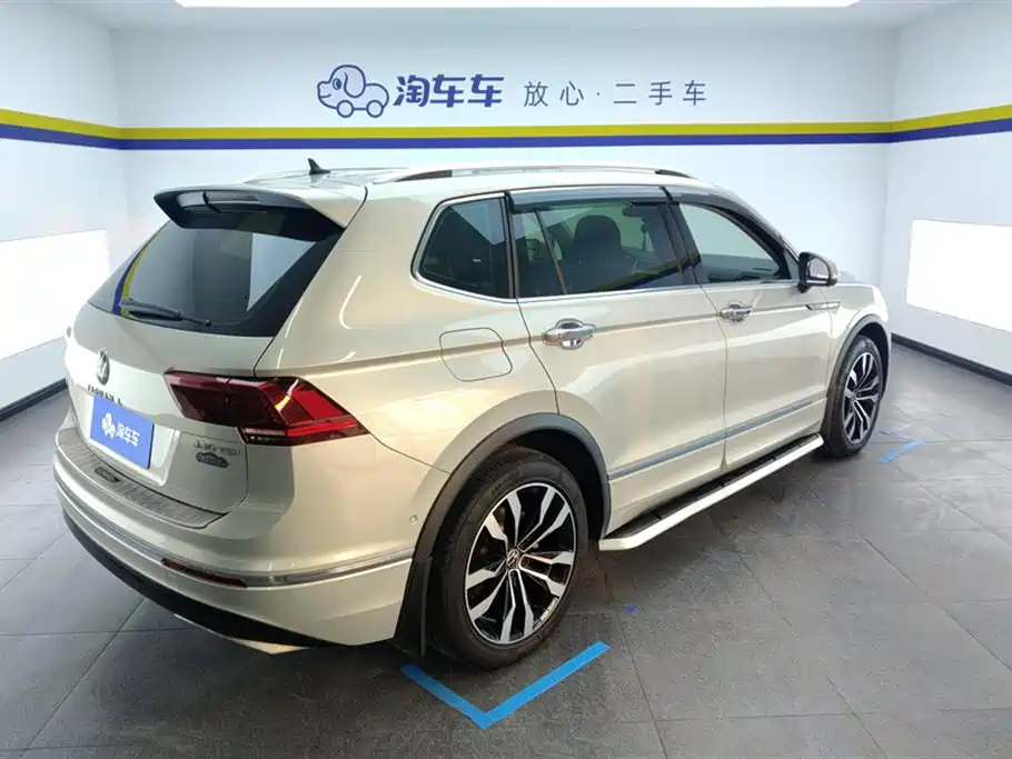 Volkswagen Tiguan L 2021 — фото 3