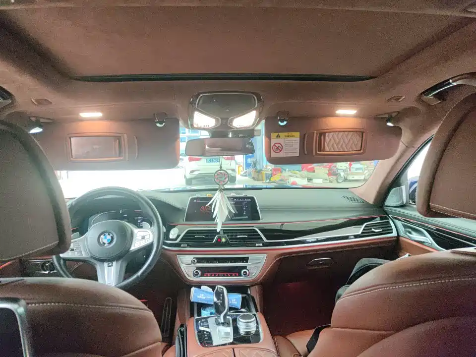 BMW 7 Series 2022 — фото 4