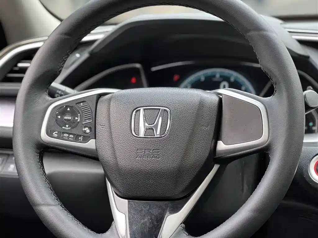 Honda Civic 2018 — фото 13