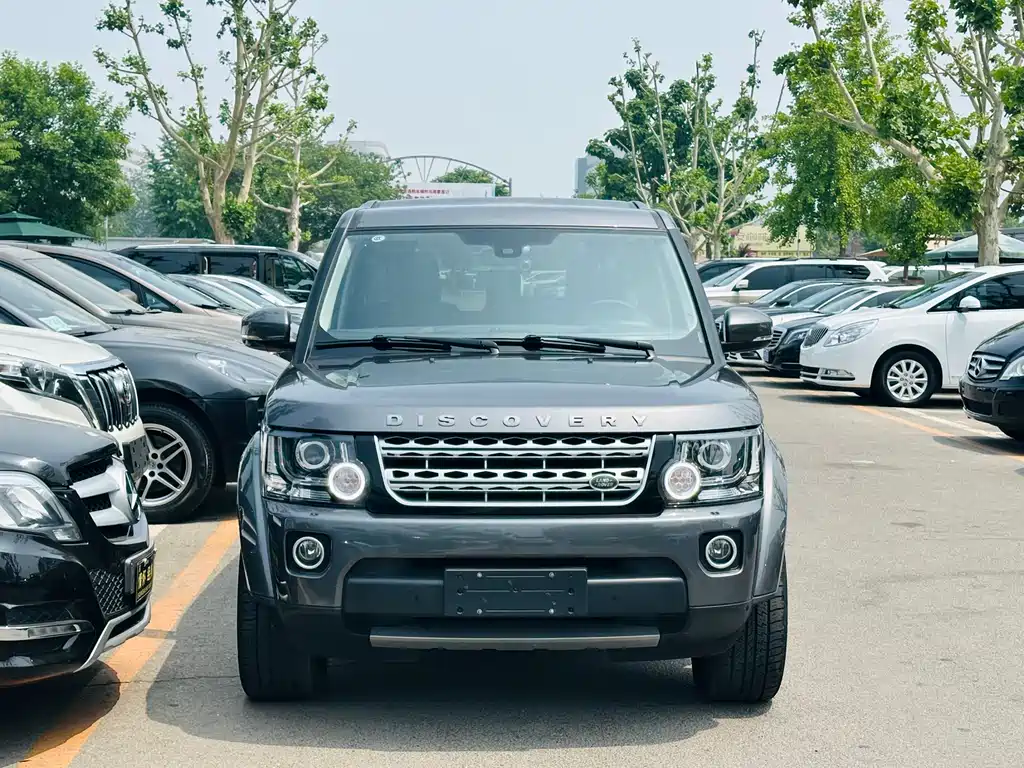 Land Rover Discovery 2016 — фото 2