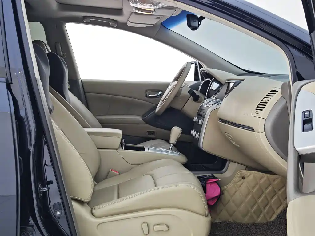 Nissan Murano 2015 — фото 10