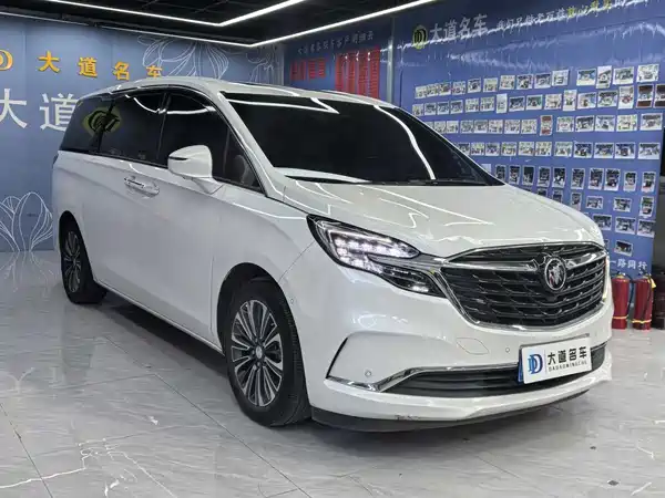 Buick GL8 2022
