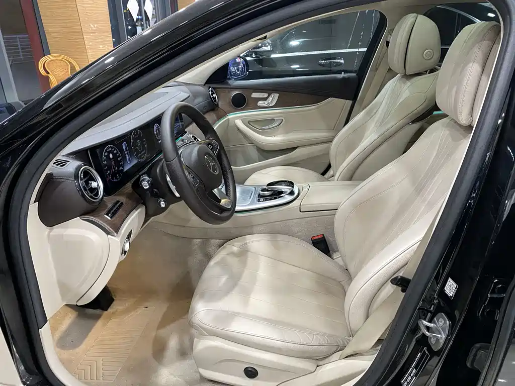 Mercedes-Benz E-Class 2018 — фото 9