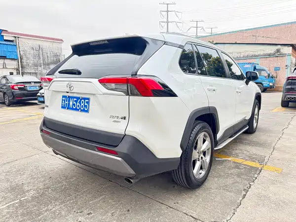 Toyota RAV4 2022